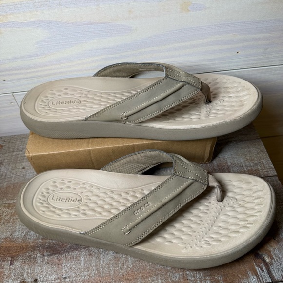Crocs Men’s Flip Flops Size 13 Yukon Vista II LiteRide khaki Slip On Thong - Picture 13 of 13